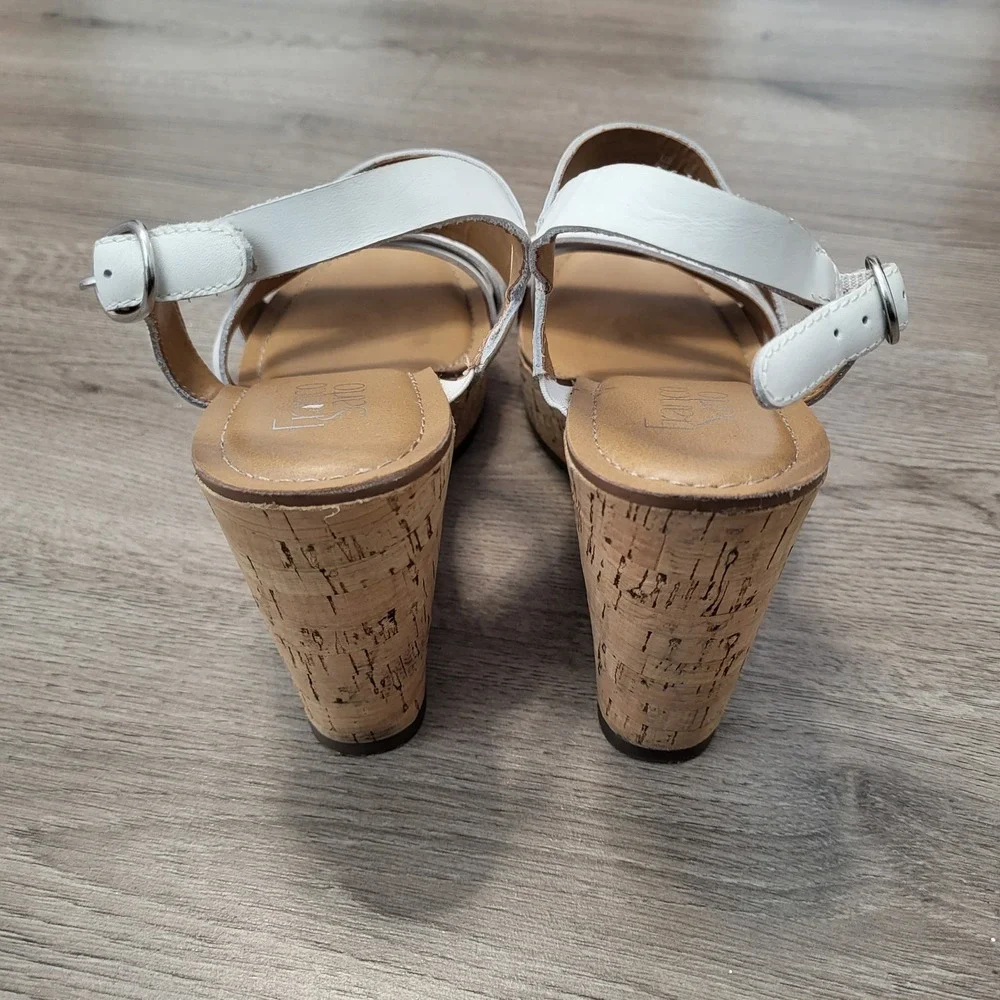 Franco Sarto Womens White Leather Cork Wedge Platform Sandals Strappy Buckle 8